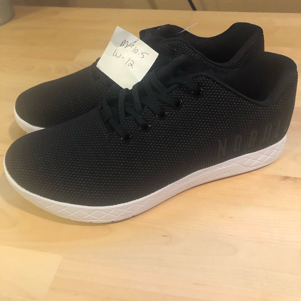 No Bull Trainers black and white multiple sizes